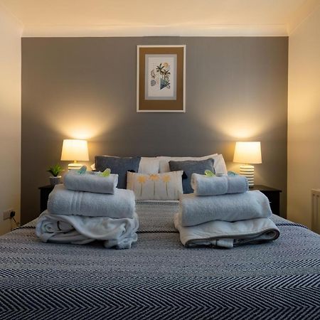 Appartamento Perfect Couple Retreat To Unwind&Relax With Hottub Peacehaven Esterno foto